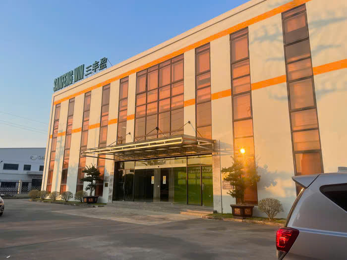CÔNG TY TNHH VẬT LIỆU MỚI SANFENG WIN VIỆT NAM